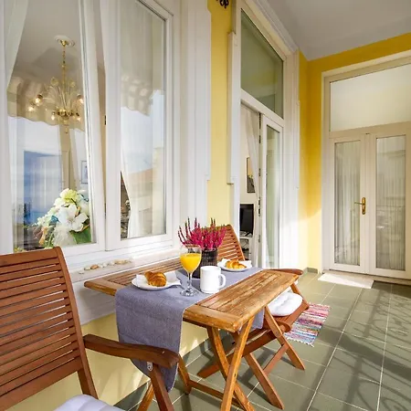 Appartement Adrija *