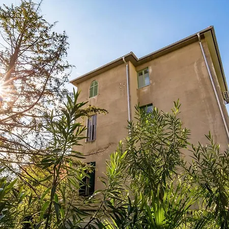 Adrija Apartman *